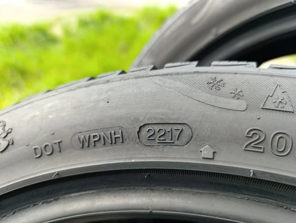 Зимові шини Sunny 205/50 R17 резина Р17