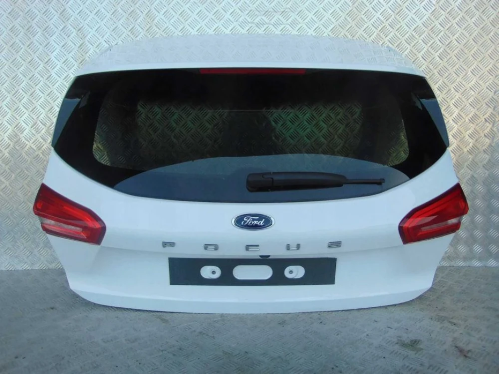 Крышка багажника Ford Focus MK4