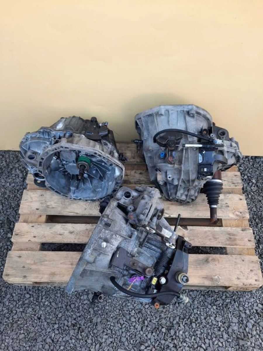 Коробка передач МКПП Рено 2.3DCI Master, Movano, Vivaro, Primastar III