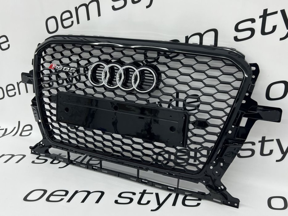 Решетка радиатора Audi Q5 2013-2017