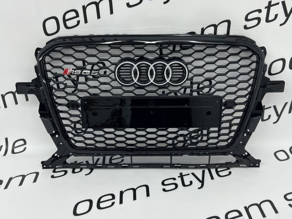 Решетка радиатора Audi Q5 2013-2017