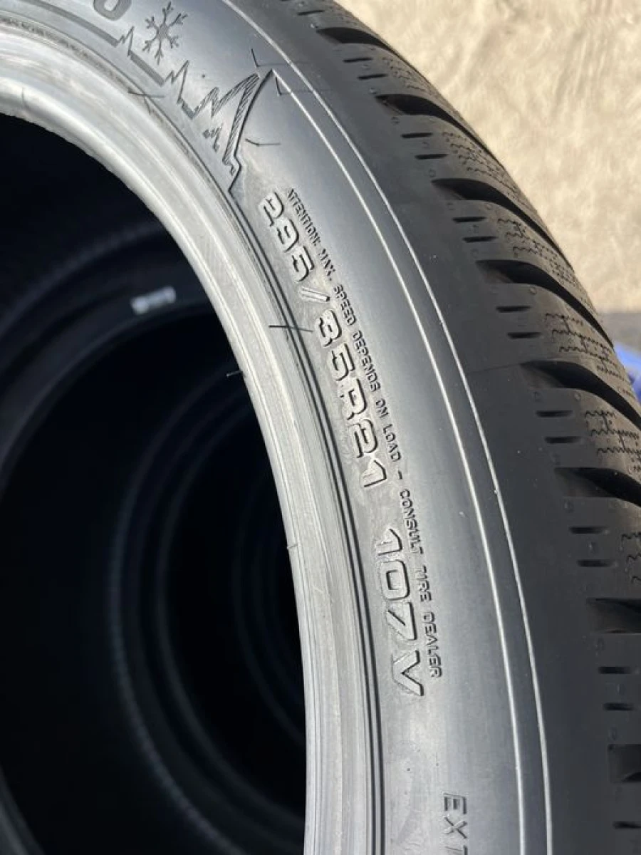 295/35 r21 Dunlop Winter Sport 5 24 год Germany НОВАЯ Резина зимняя