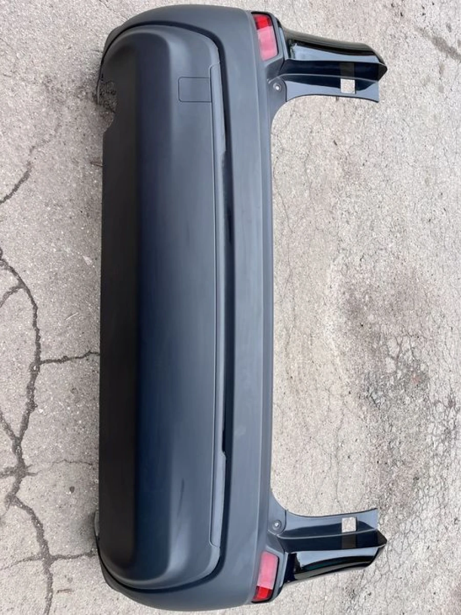 Бампер jeep cherokee kl 2.4 2018 2019 2020 2021