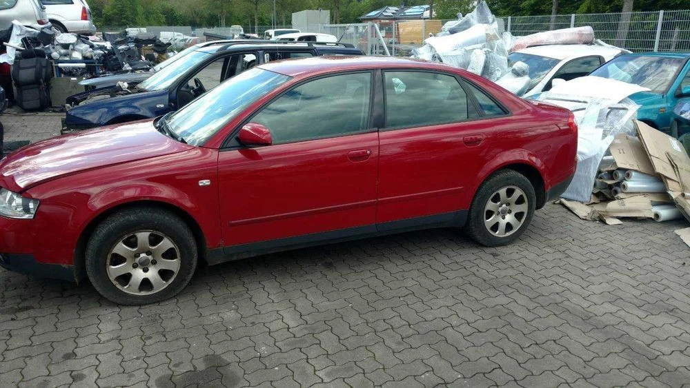 Audi a4 b6 А4 В6 Двері дверка ляда