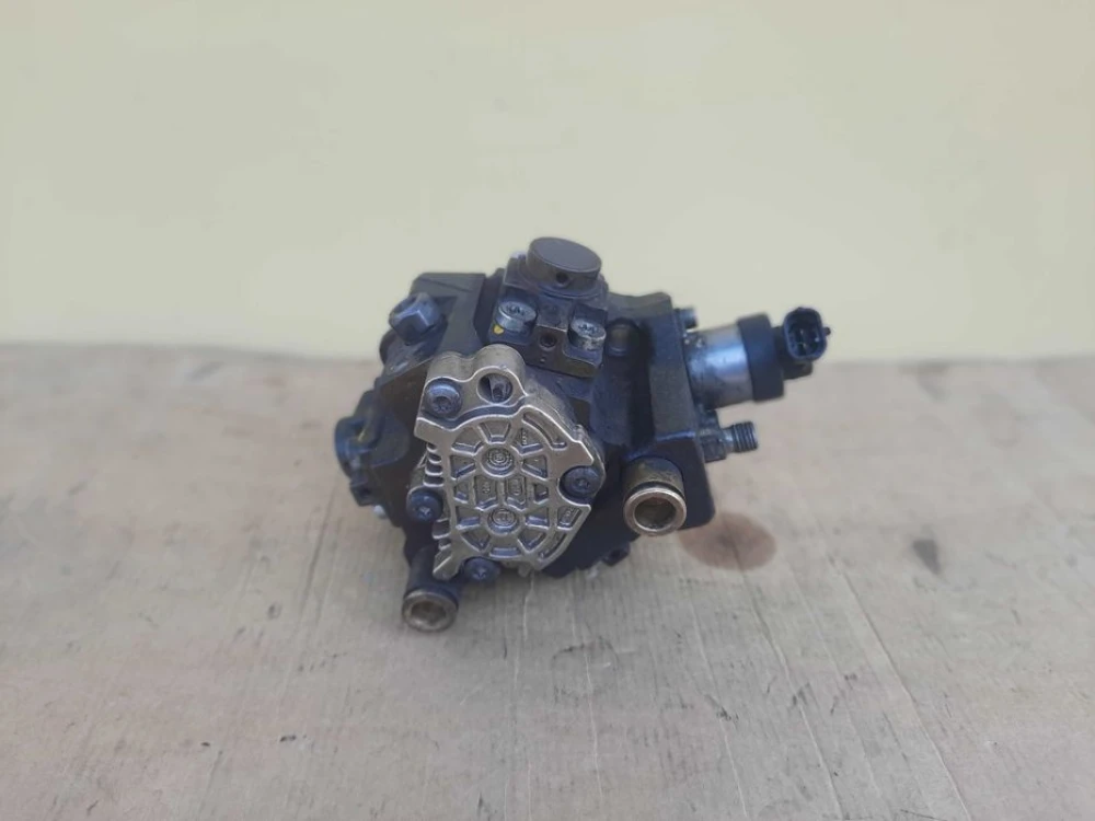 Топливный насос ТНВД 0445010118 KIA SORENTO 2.5 Hyundai H1 H100