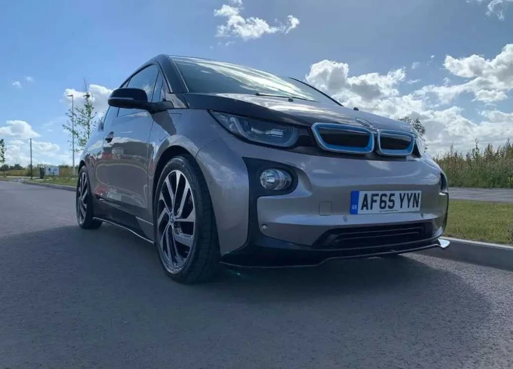 Сплиттер BMW i3 тюнинг губа обвес юбка пороги диффузор