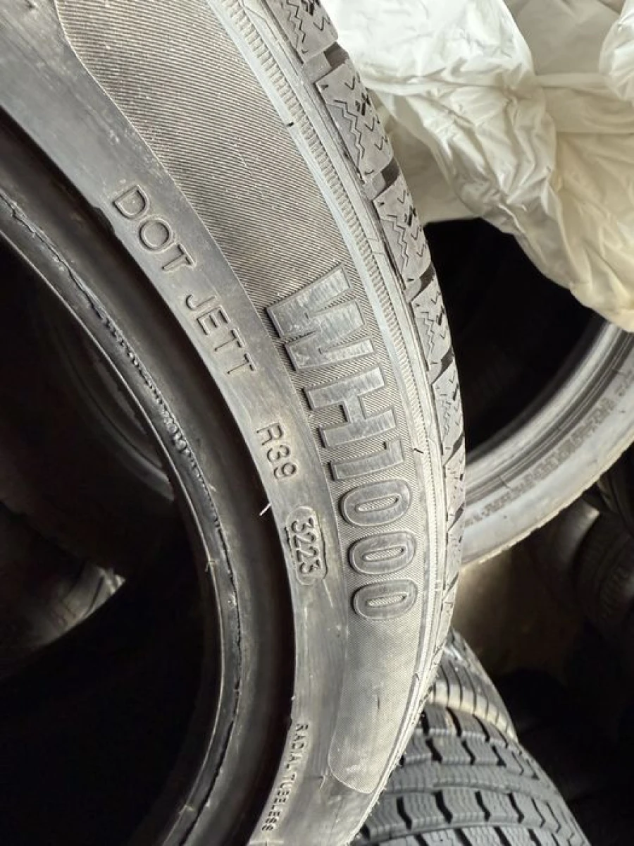 235/45 r18 Zeetex WH1000 Резина зимняя 23 год