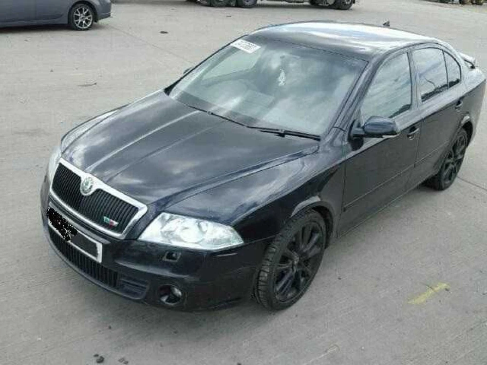 кузовщина шкода октавія А5 2006p автозапчастини Octavia A5