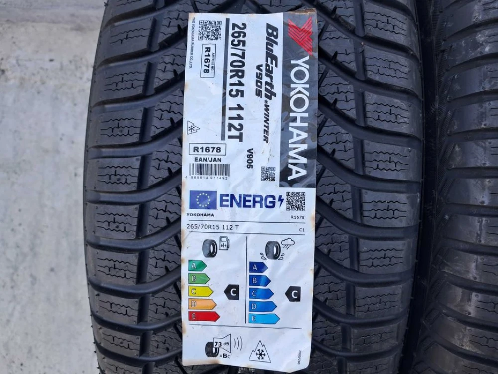 Резина зима НОВА Yokohama 265/70 R15 bluEarth V905 DOT23