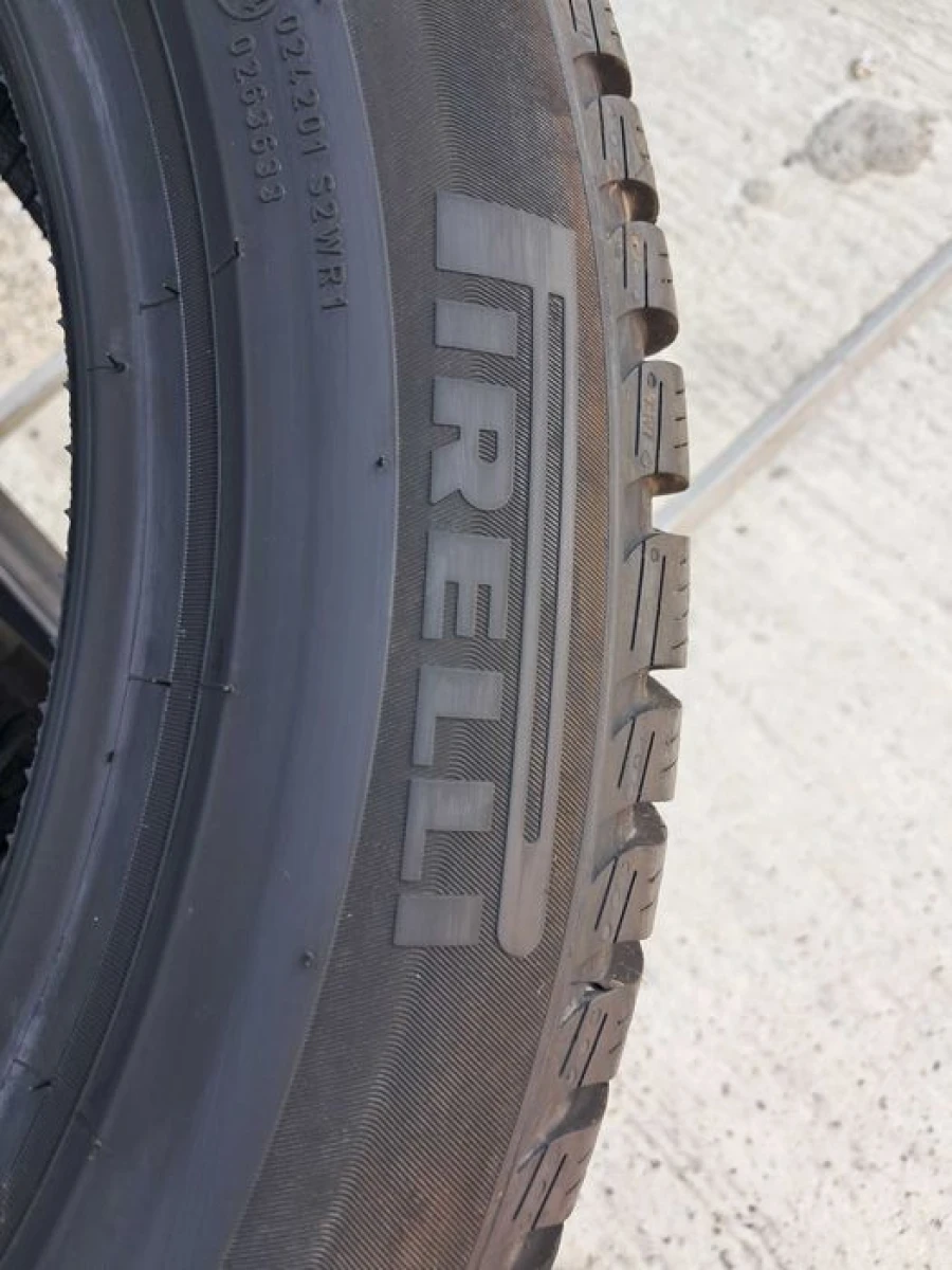 Резина зима НОВА Pirelli 245/50 R18 Sottozero 3 RFT MOE