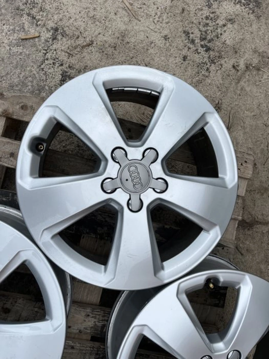 5х112 r17 Audi Диски литые оригинал как НОВЫЕ