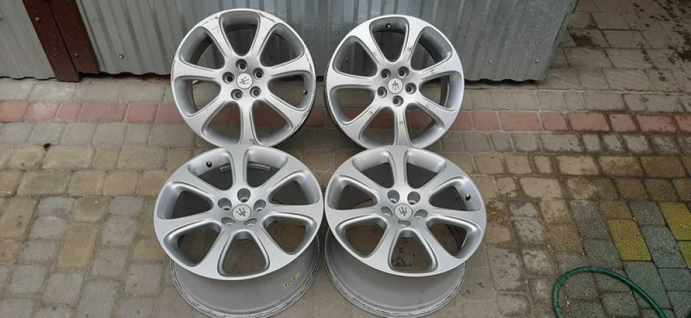 Диски Maserati R18 5x108 8J 9.5J ET63.7 ET55.5 3200 GT Мазерати