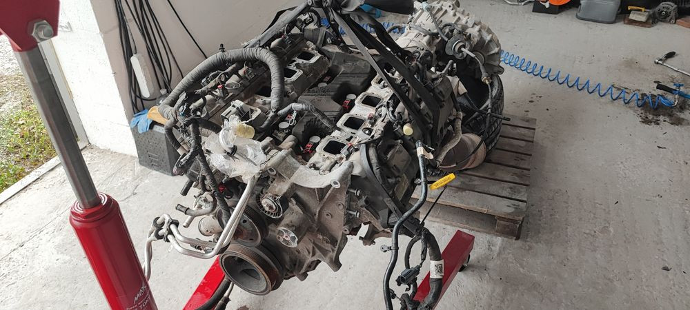 Двигун на RAM 5.7 Hemi 2019 2020 2021 двигатель Dodge РАМ мост АКПП