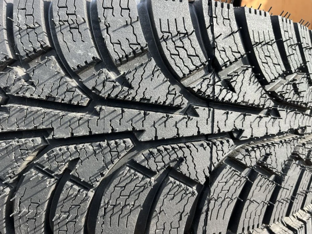 215/60 r16 Nord Master NV5 НОВАЯ Резина зимняя 24 год