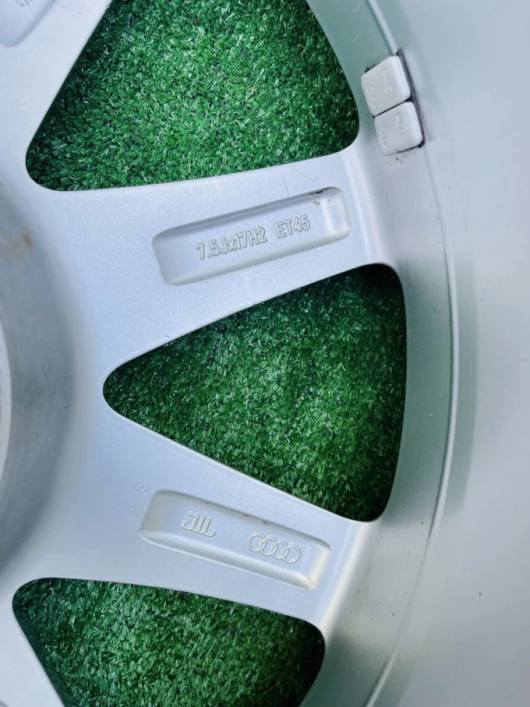 Диски 5/112 R17 Audi Vw