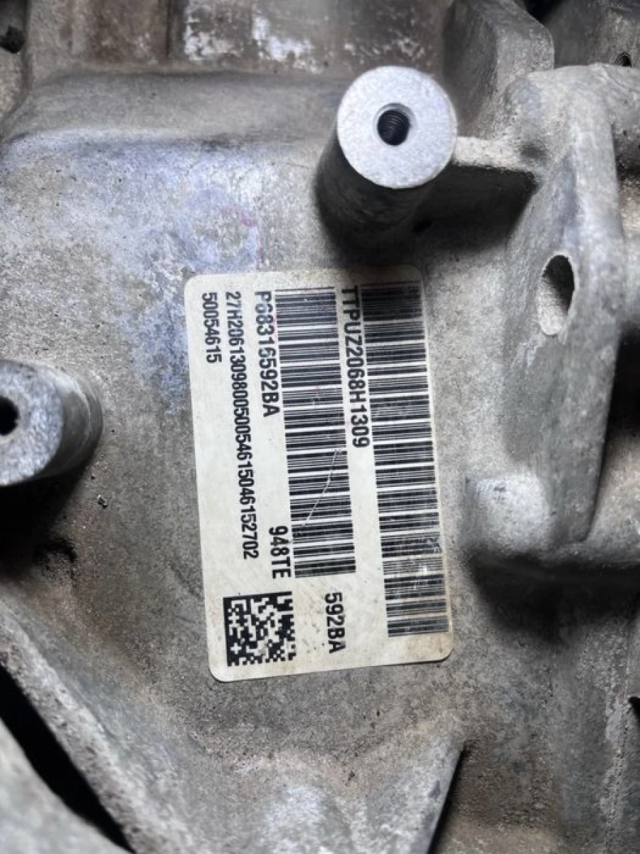 Коробка jeep cherokee kl 2.0 trailhawk 68316592 2018 2019 2020 2021