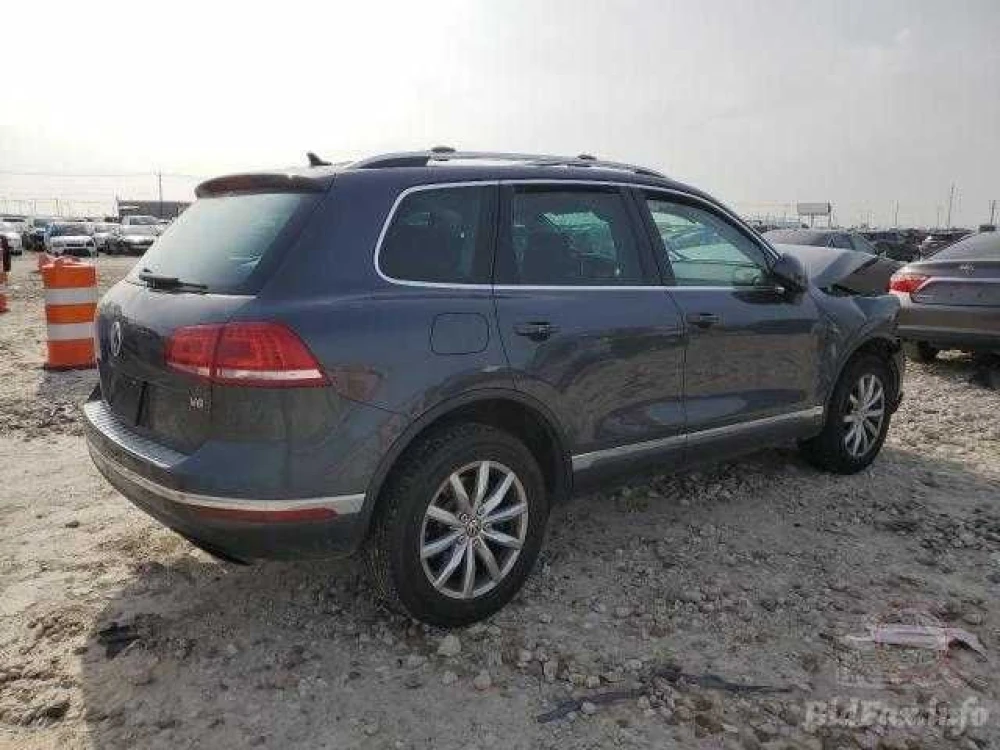 Volkswagen Touareg кузов, запчастини