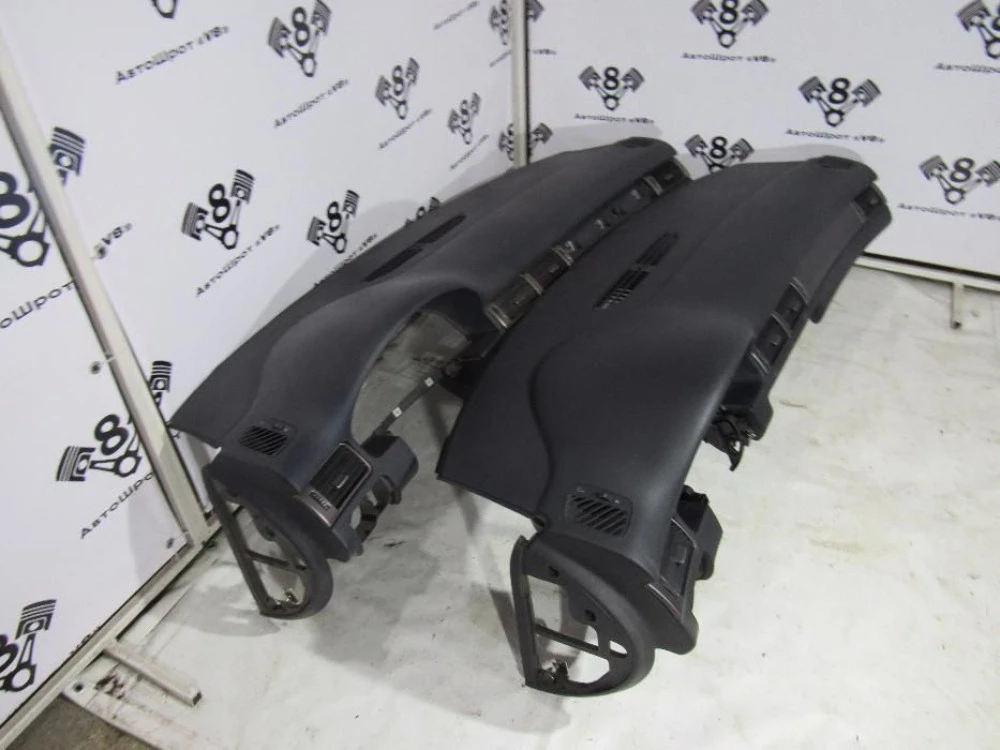 Панель консоль торпеда AUDI Ауді Ауди A6 C5