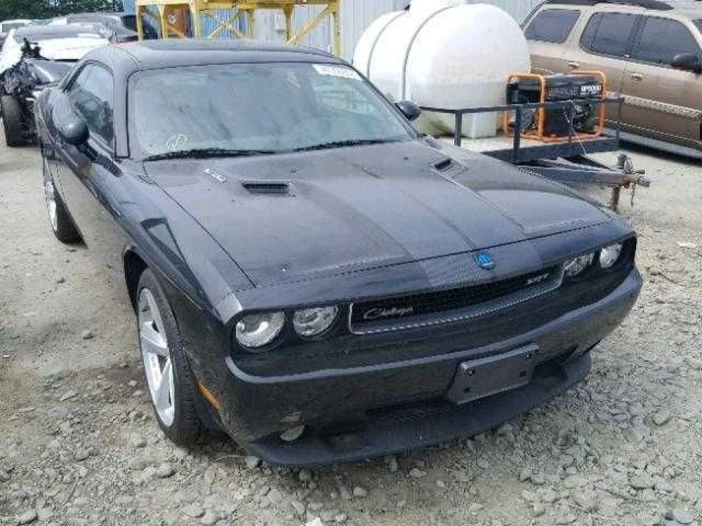 Dodge Challenger Srt-8 6.1L кузов