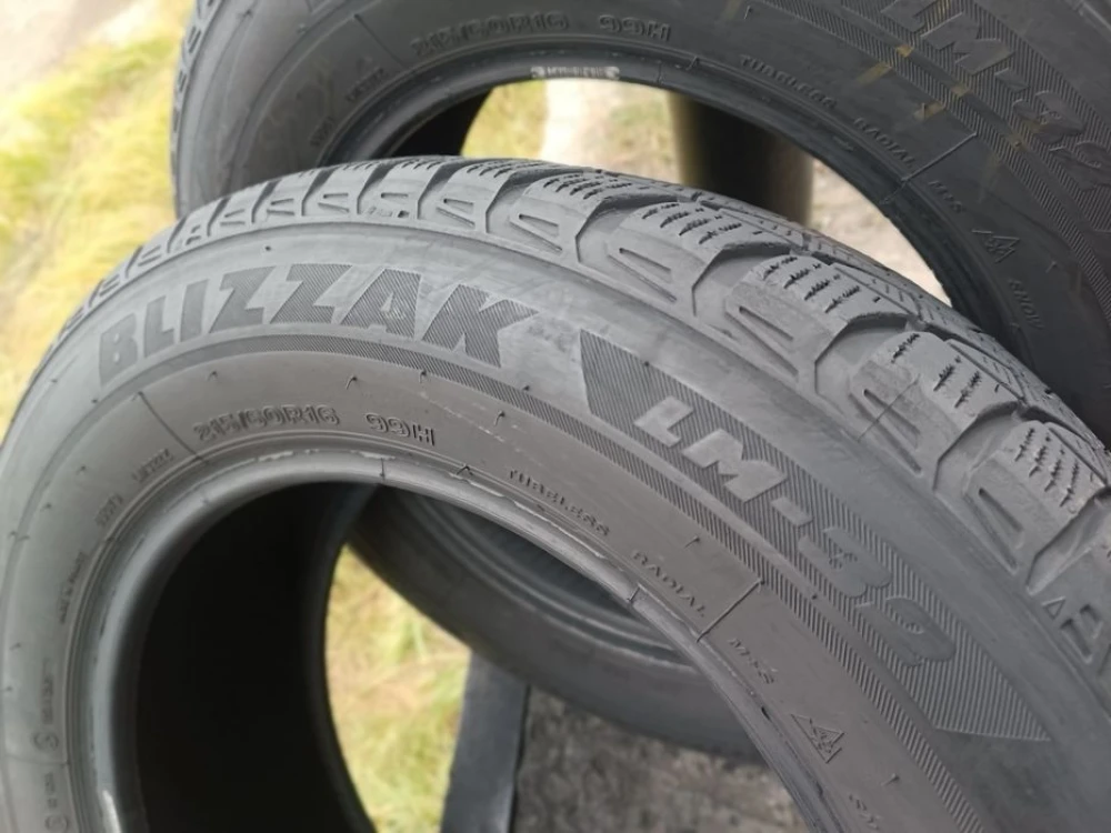 Зимові шини Bridgestone 215/60 R16 резина Р16