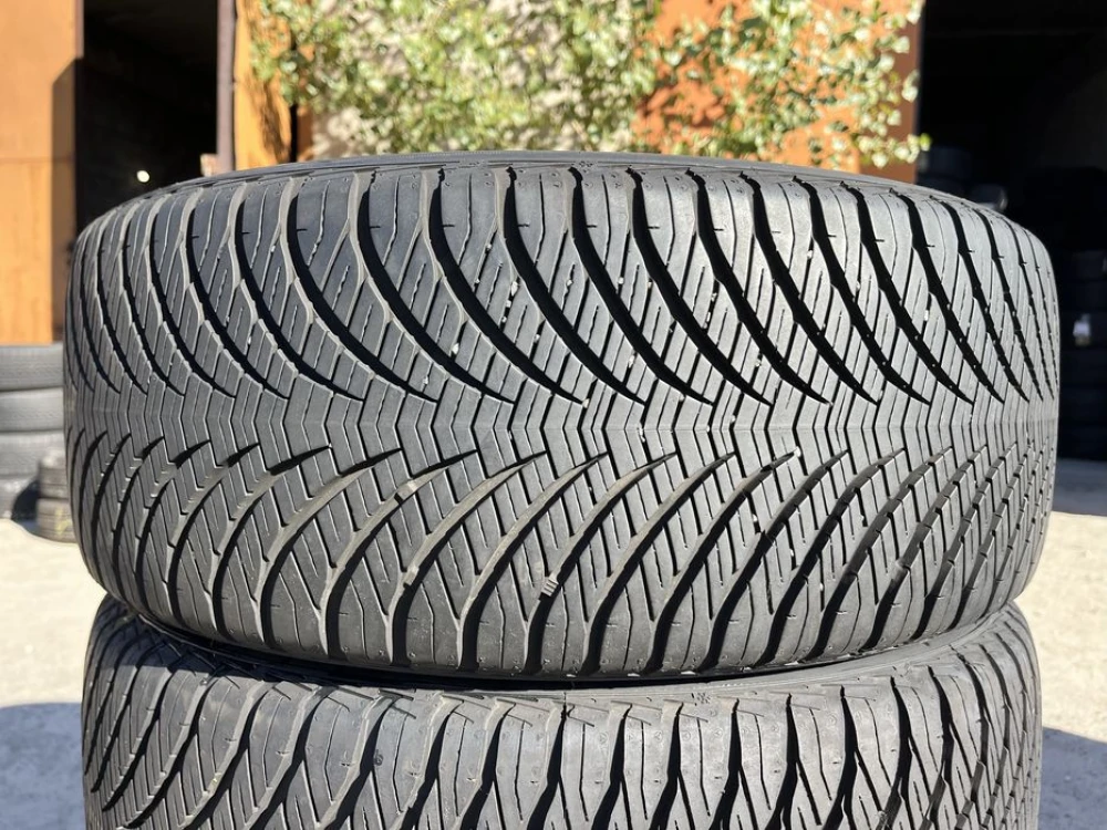 225/55 r17 Goodyear Vector 4Season Резина всесезоннная
