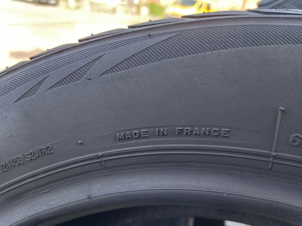 Зимові шини Bridgestone 185/60 R15 резина Р15