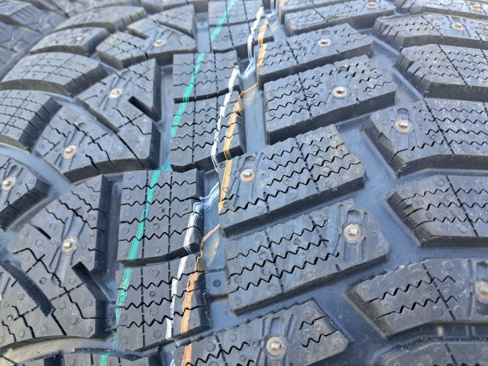 Резина зима НОВА Continental 295/40 R20 IceContact 2 Q7 ML Cayenne