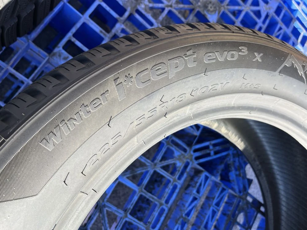 225/55 r18 Hankook Winter I*Cept evo3X Резина зимняя