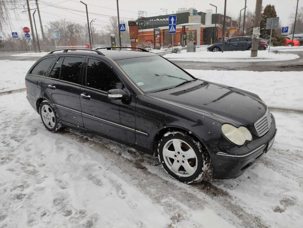 Четверть задняя крыло лонжерон порог Mercedes-Benz C-Class W203