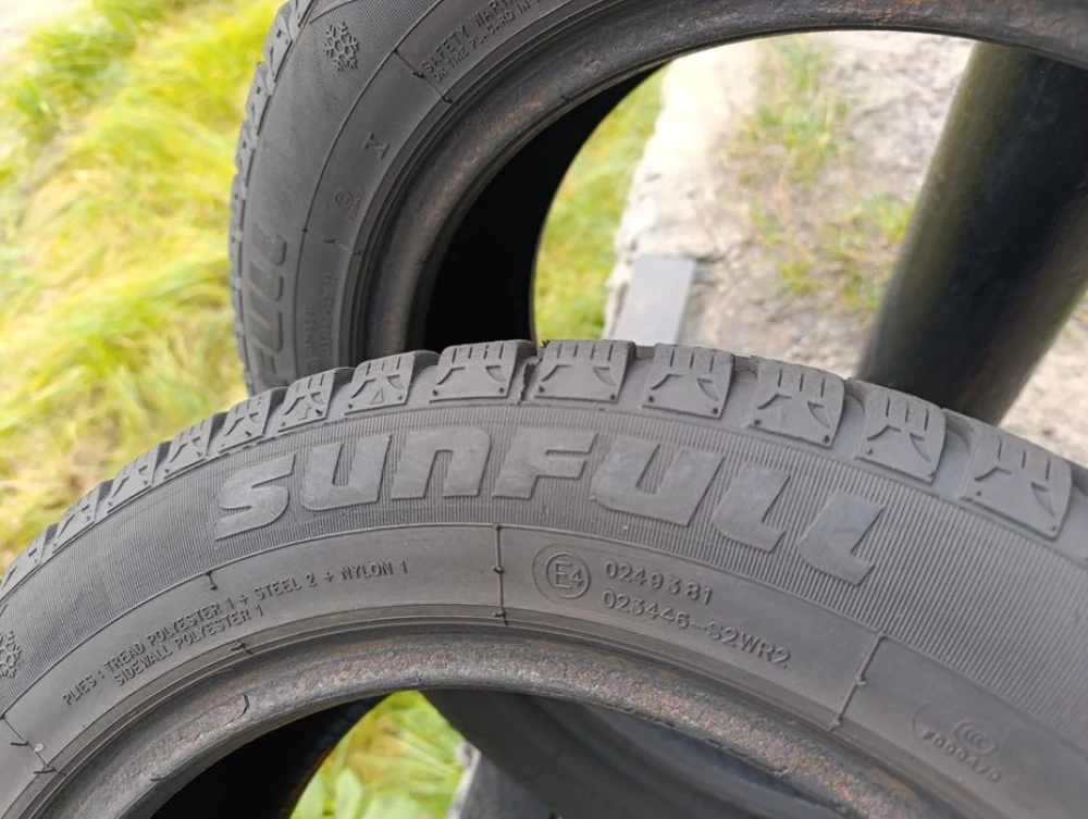 Зимові шини Sunfull 195/55 R15 резина Р15
