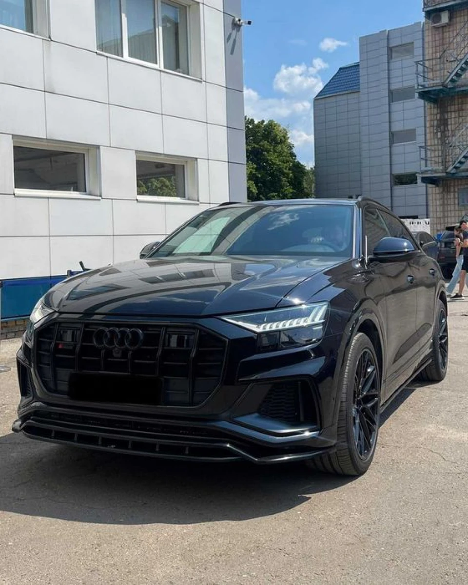 Сплиттер Audi Q8 S-line \ SQ8 тюнинг обвес губа переднего бампера