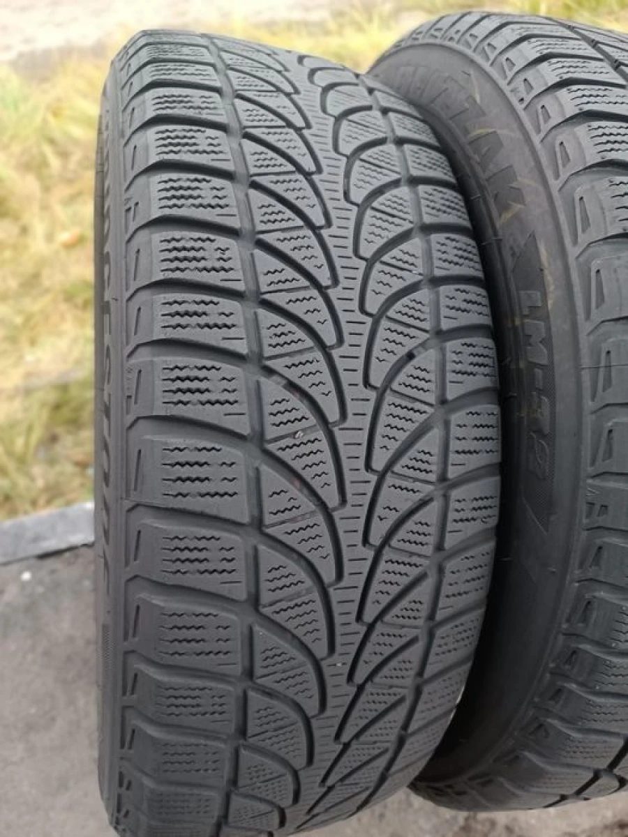 Зимові шини Bridgestone 215/60 R16 резина Р16