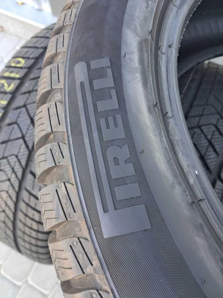Резина зима НОВА Pirelli 245/50 R18 Sottozero 3* RFT BMW X4 X3 5GT 5