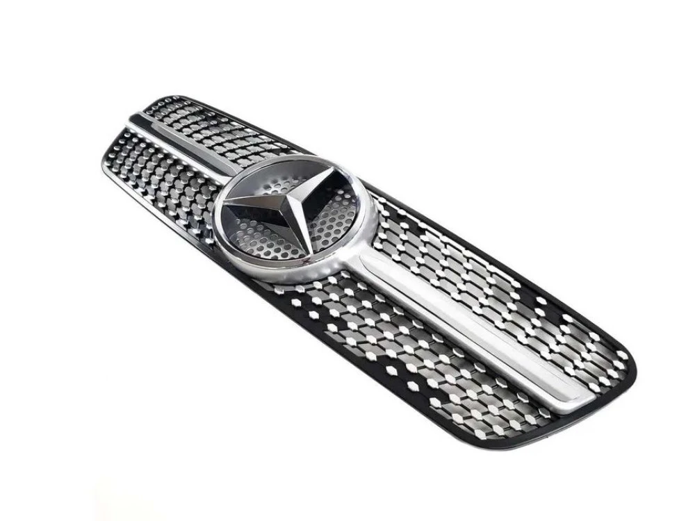 Решетка радиатора mercedes ML W163 1997-2005год.Diamond Silver