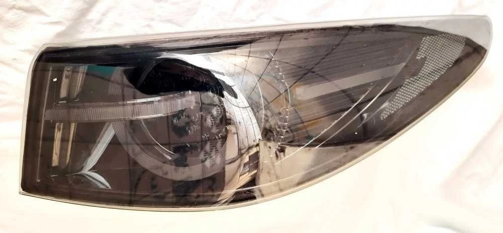 Фонари Mazda 3 BP (2019+) тюнинг led фонари (седан)