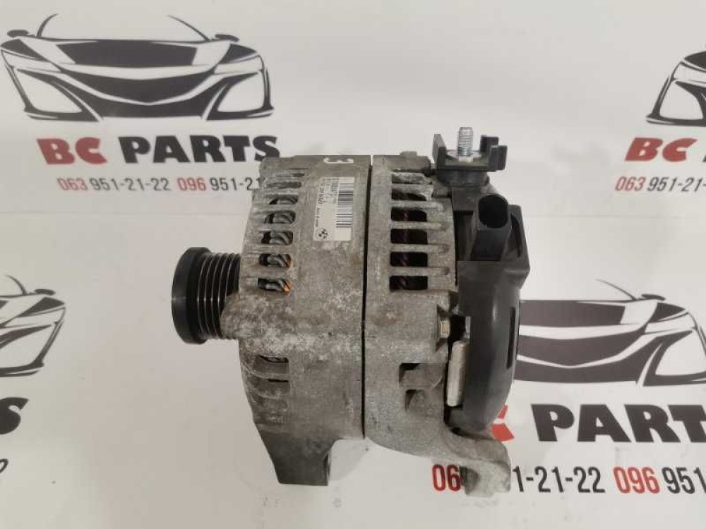 Генератор BMW F30 2.0 2012-2019 год  12317605478