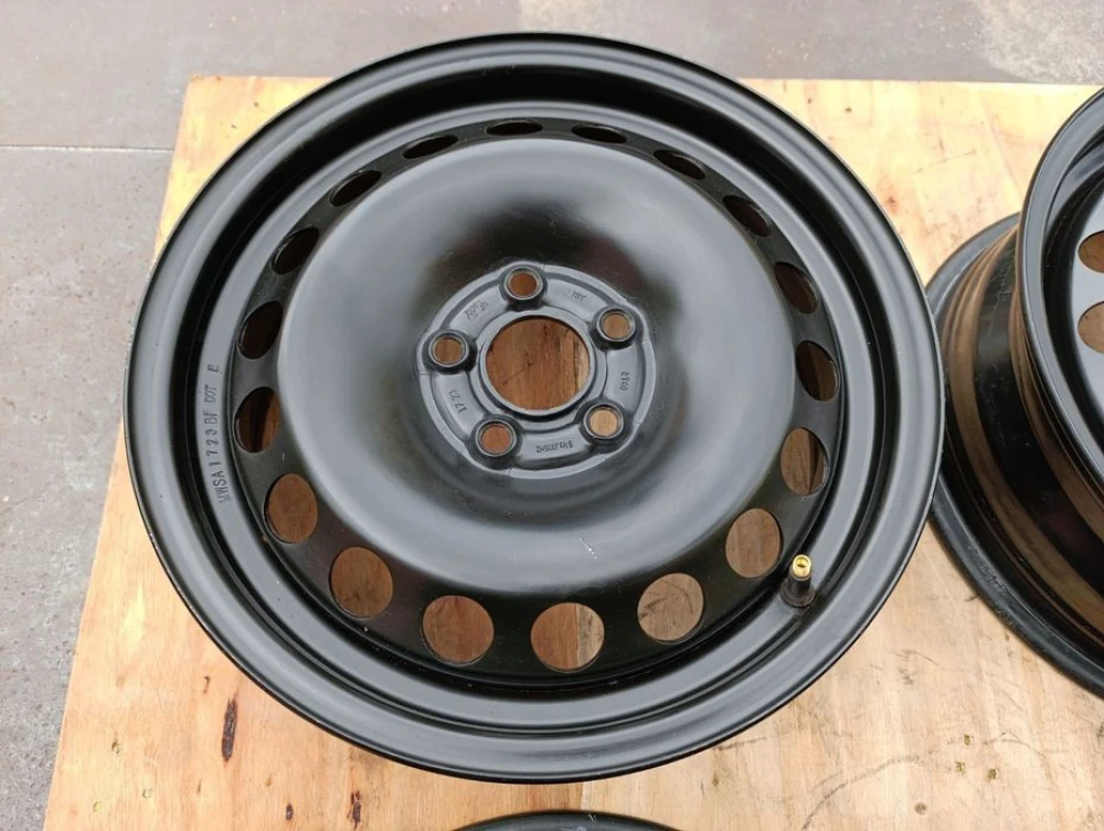 Металеві диски 5:100 R15 et40 5½j