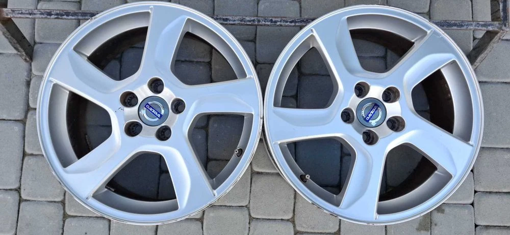 Диски Volvo R17 5x108 7J ET50 C30 S40 S60 S80 V40 V60 Ford Focus Kuga