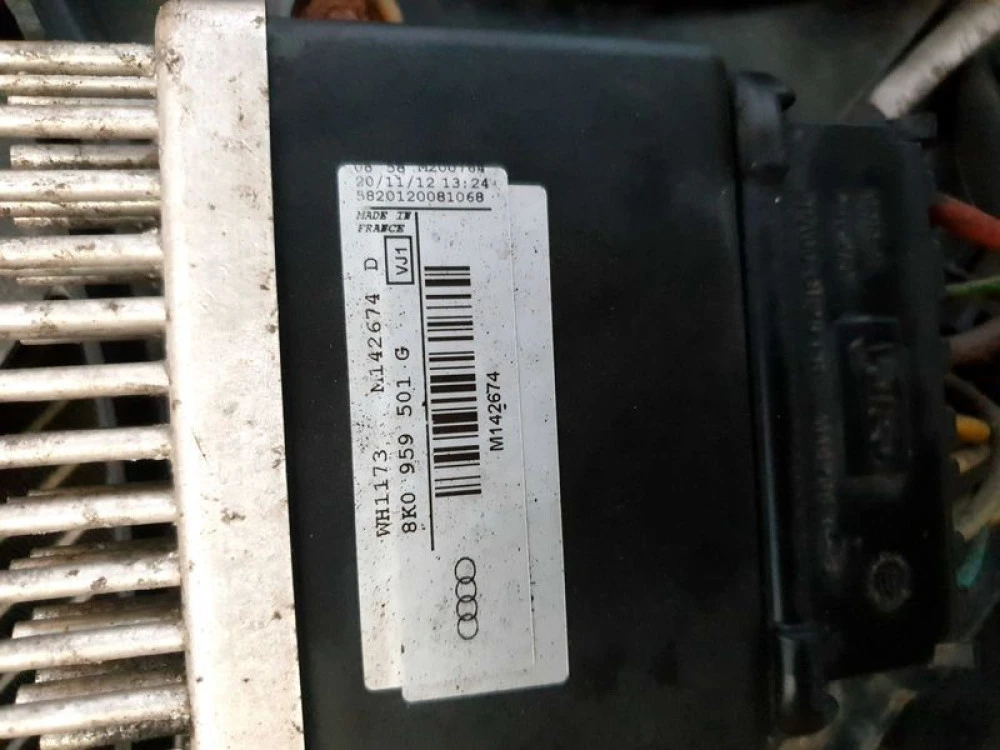 Телевизор Панель в сборе Ауди А4 Б8 Audi A4 B8 Рестайл АКПП Радиатор