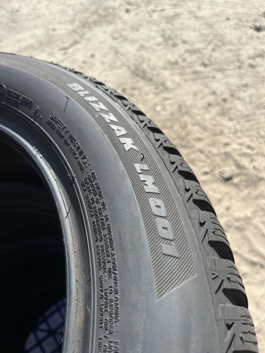 205/55 r16 Bridgestone Blizzak LM001 Резина зимняя