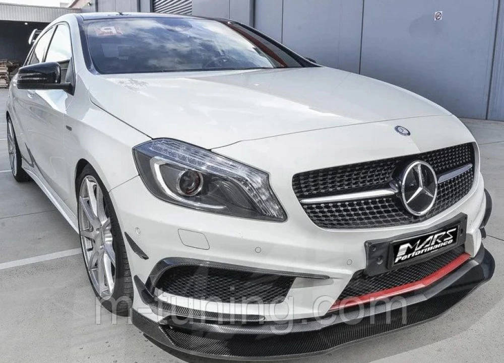 Решетка радиатора Mercedes A CLA W176 W177 W117 стиль AMG GT Diamond