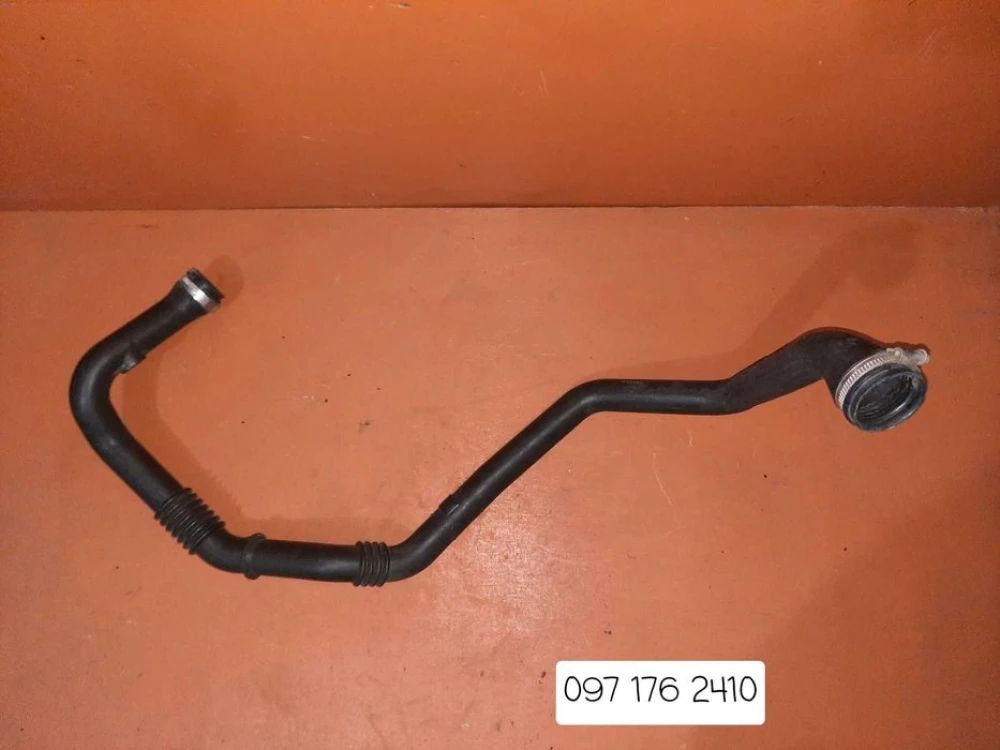Патрубок 8200260595 Рено Renault Clio II 1.5 Клио Кліо