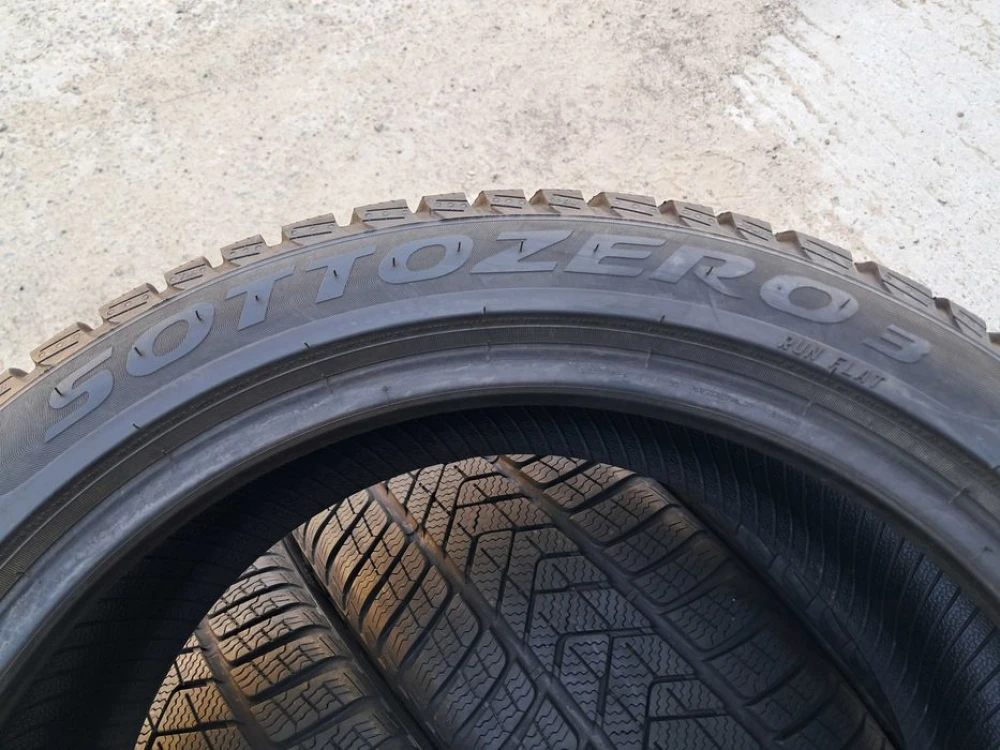 Резина зима 95% протектор Pirelli 225/45 R18 Sottozero 3 * Runflat BMW