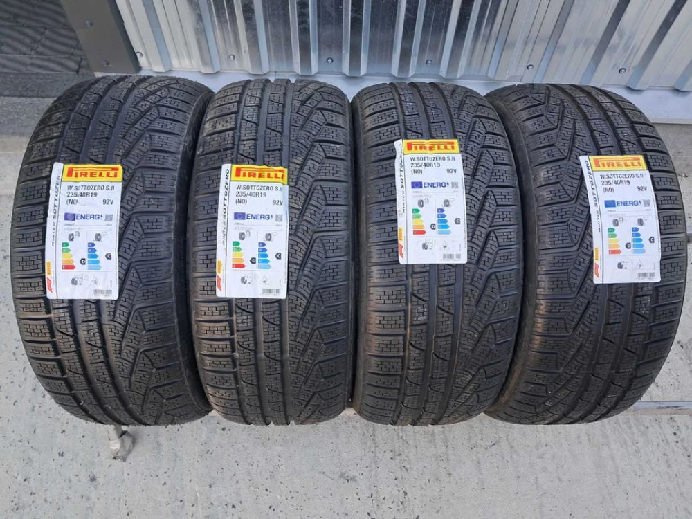 Резина зима НОВА Pirelli 235/40 R19 Sottozero winter 240 serie II NO