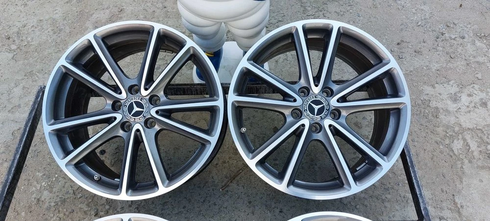 Диски Mercedes R18 5x112 8J ET33 ЦО 66.6мм C257 C CLK CLS GLC SLK AMG