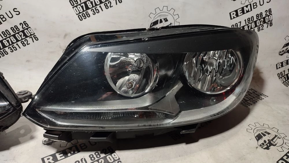 Фара передня ліва права VW Tauran без дефектів