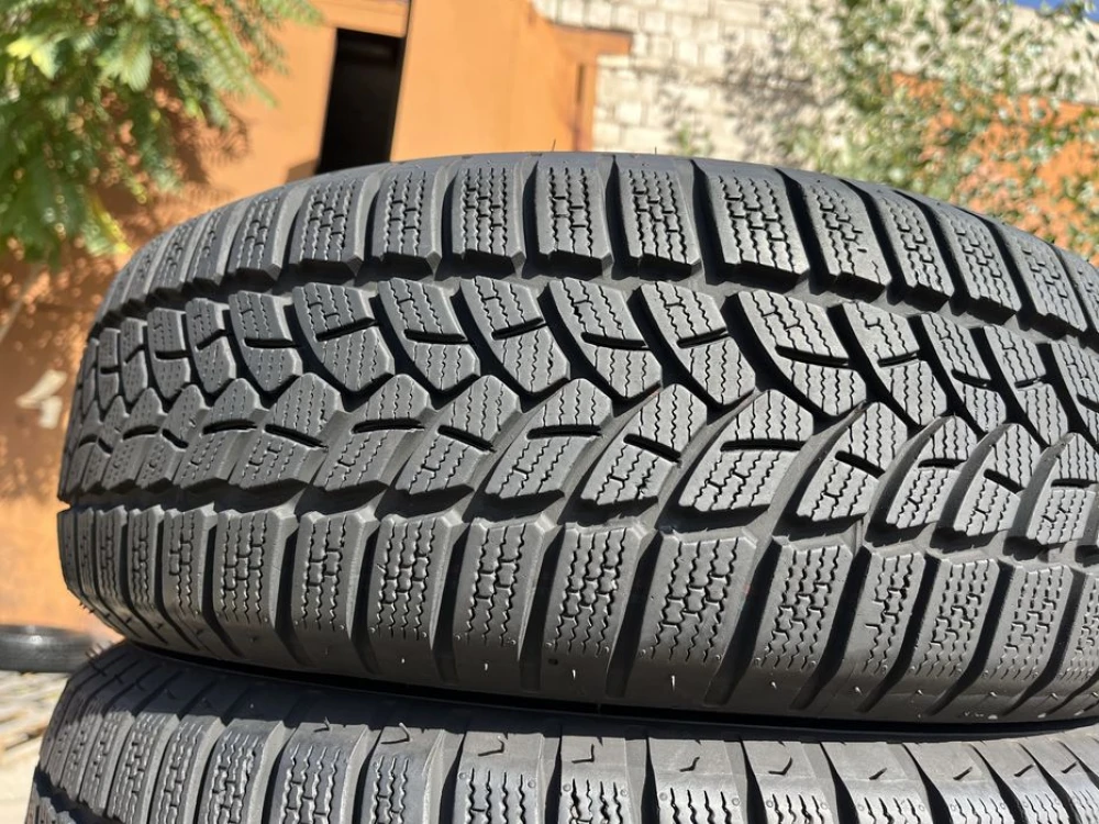 205/60 r16 Firestone WinterHawk 3 Резина зимняя 95%