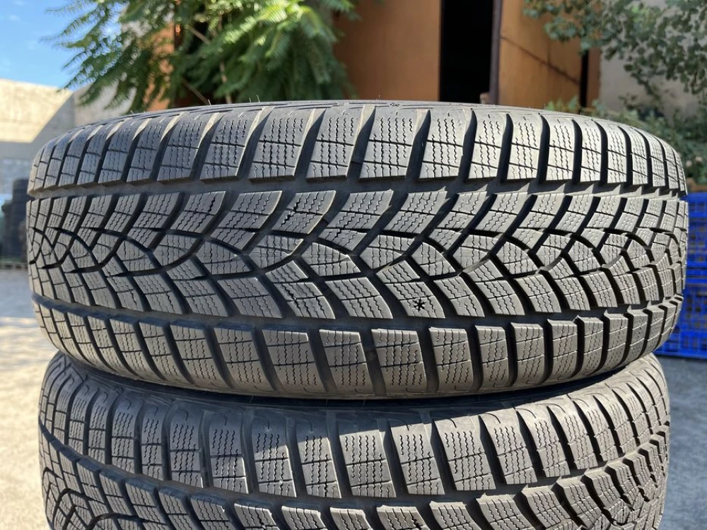 235/55 r19 Goodyear UltraGrip performance + Резина зимняя