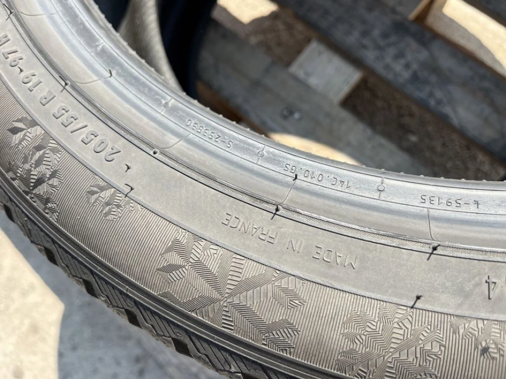 205/55 r19 Semperit Speed-Grip 3 Резина зимняя