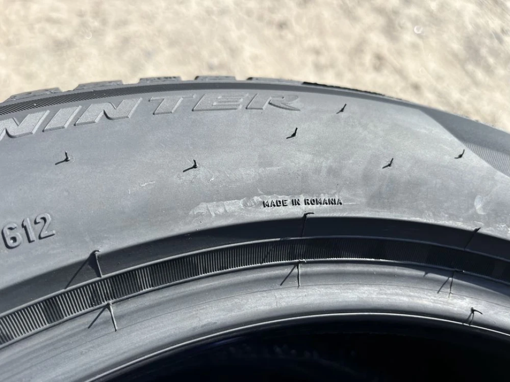 225/55 r17 Pirelli Sottozero 3 winter RSC 23 год НОВAЯ Резина зимняя